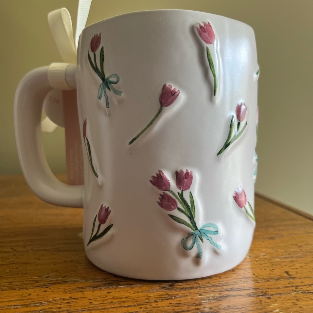 Rae Dunn Pottery Cream Mug with Pink Tulips BNWT - Picture 2 of 3